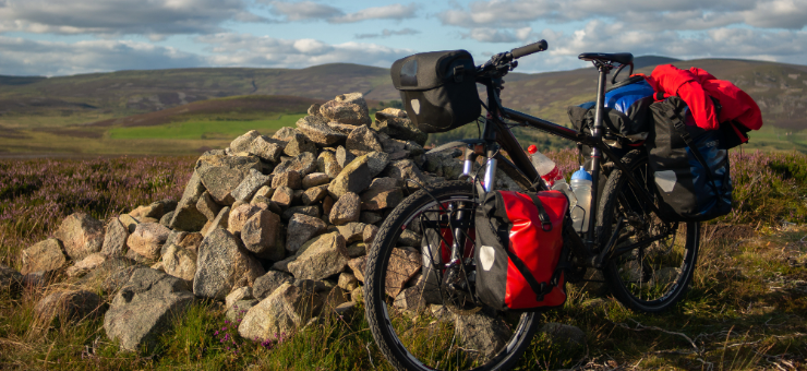 5 Niezbędnych Akcesoriów Rowerowych, Które Musisz Mieć!